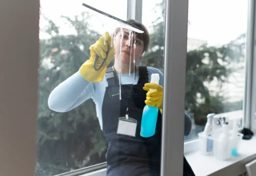 Nettoyage de vitres intérieures et extérieures à Sannerville